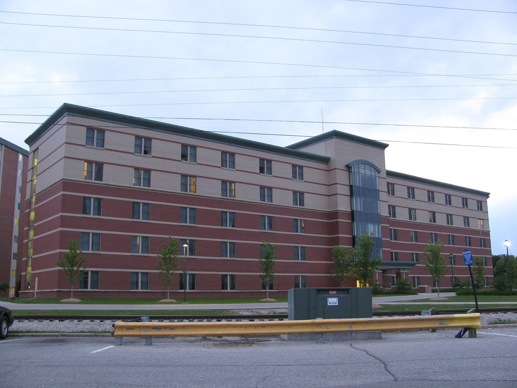 CMU Towers (photograph from the Wikimedia Commons category Central Michigan University)
