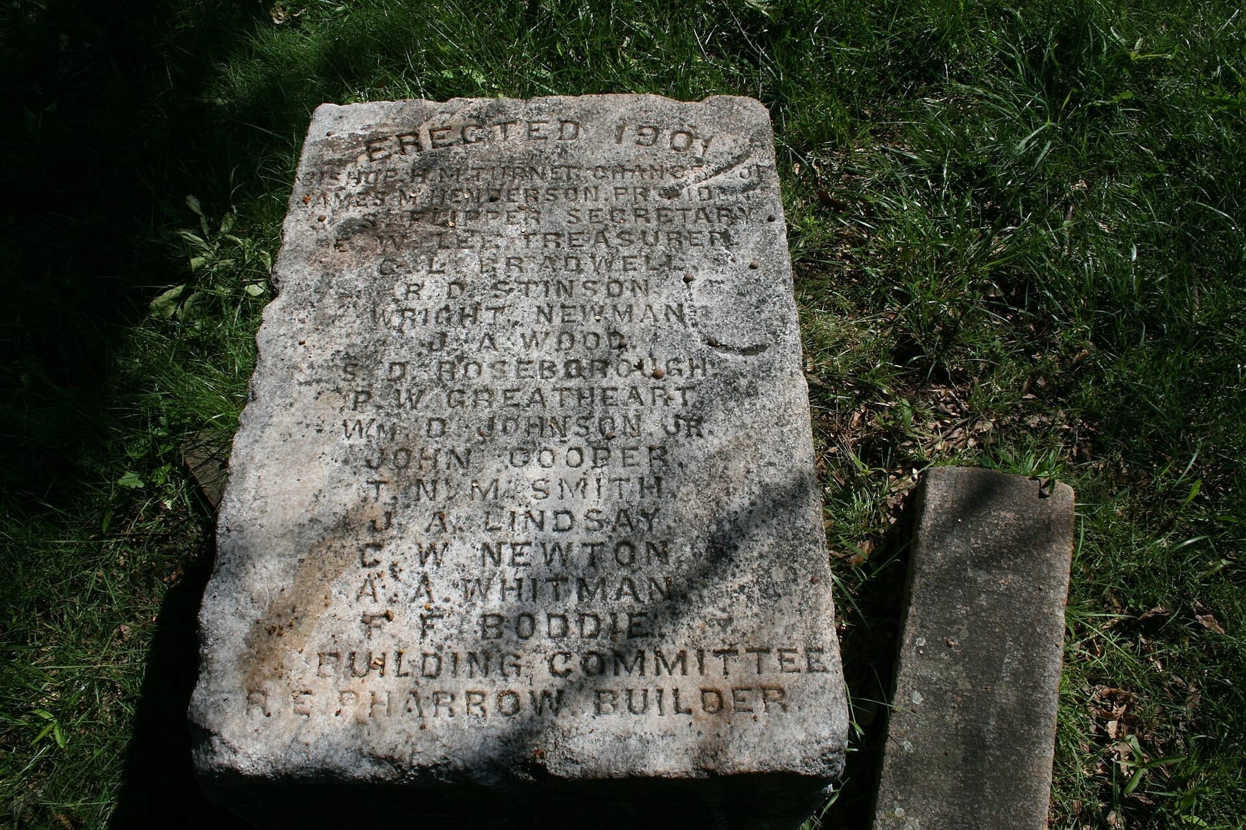 2015-05-15 Morris Brown College Building Committee Monument 2 (photograph from the Wikimedia Commons category Morris Brown College)