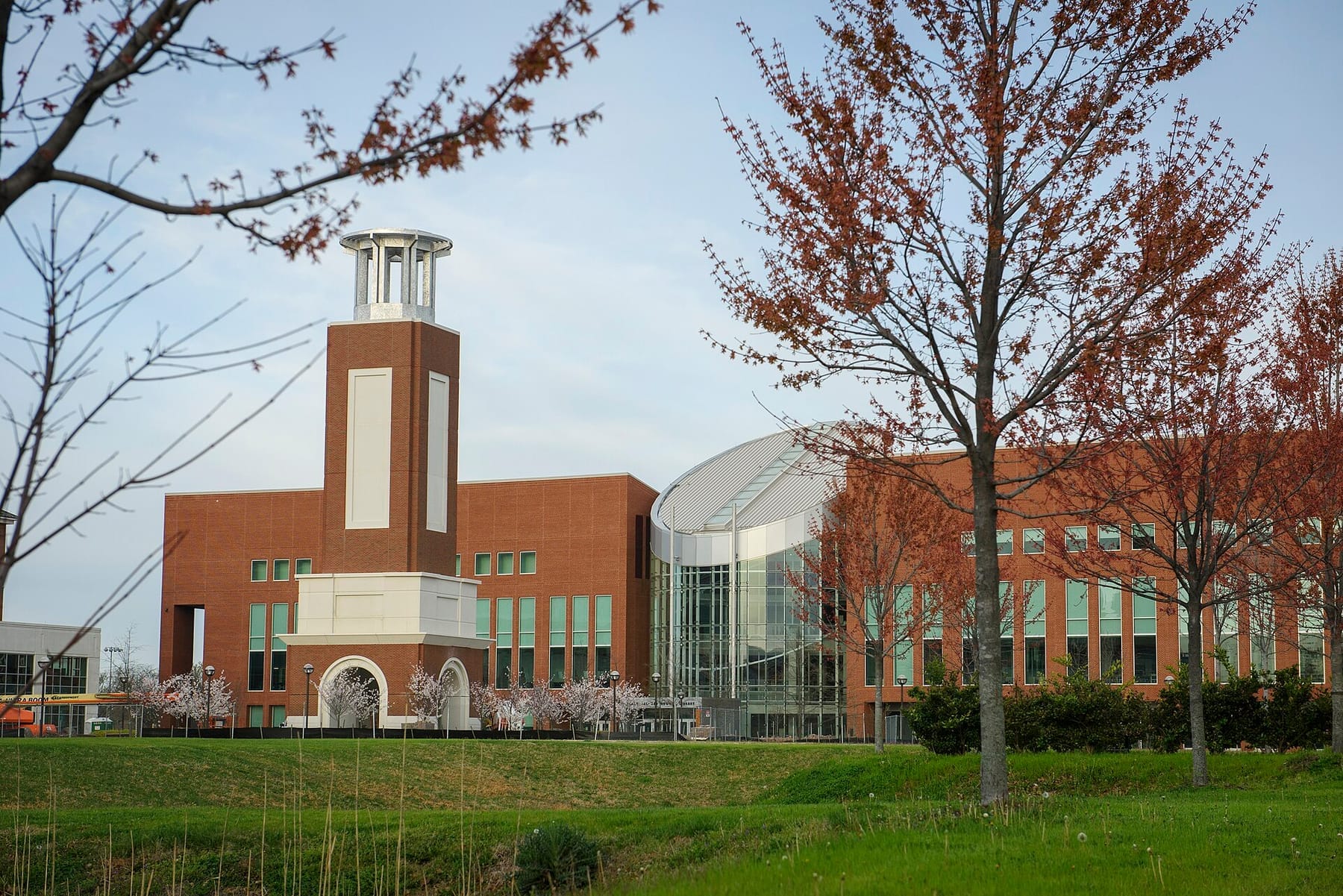 Norfolk State University Lyman Beecher Brooks Library (photograph from the Wikimedia Commons category Norfolk State University)