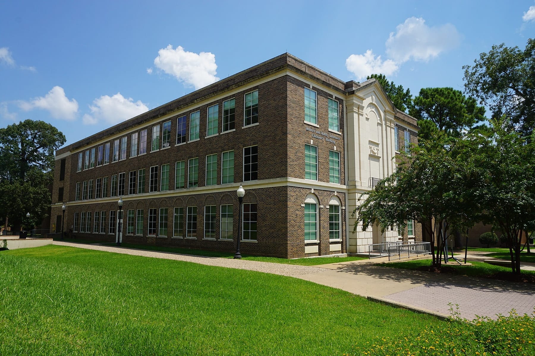 Stephen F. Austin State University August 2017 07 (Robert and Kathy Lehmann Chemistry Building) (photograph from the Wikimedia Commons category Stephen F. Austin State University)
